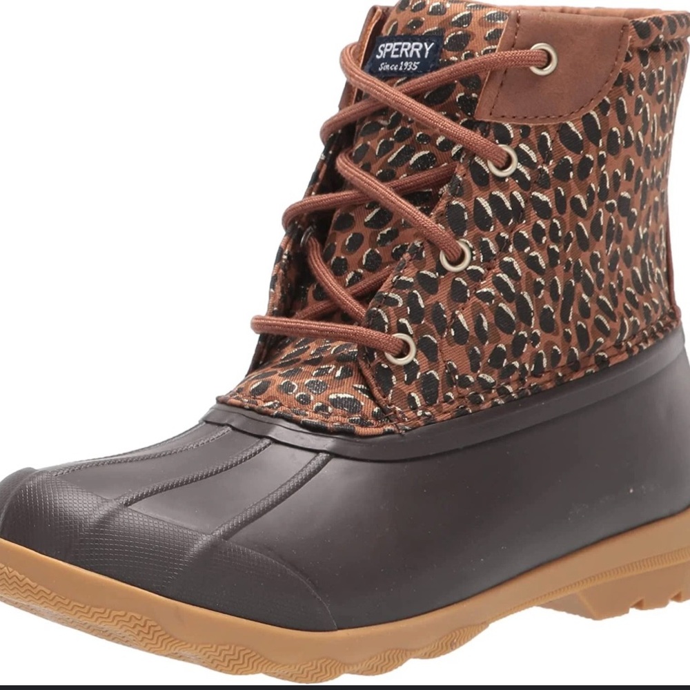 Sperry port boot tan leopard print big kids